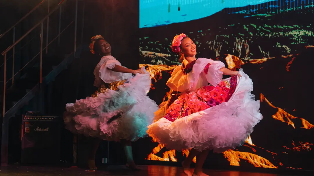 Cabaret_Espectaculos_ColombiaCarnaval_pickSlide_1